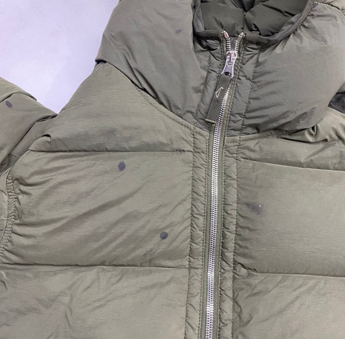 스톤 아일랜드 심리스 나일론 패딩 S (급처) 상품이미지6