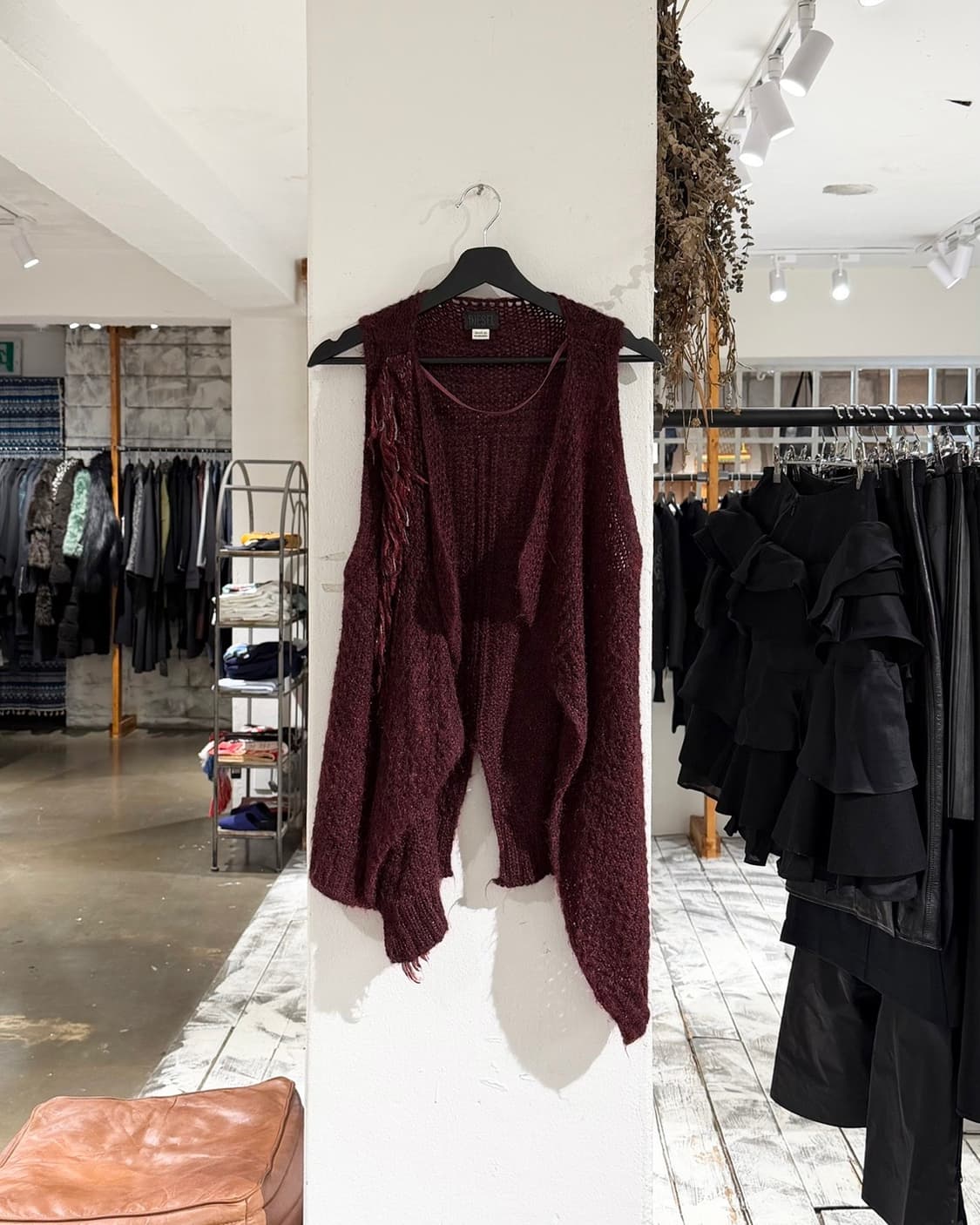 디젤 버건디 모헤어 슬리브리스 판초 스웨터 상품이미지1