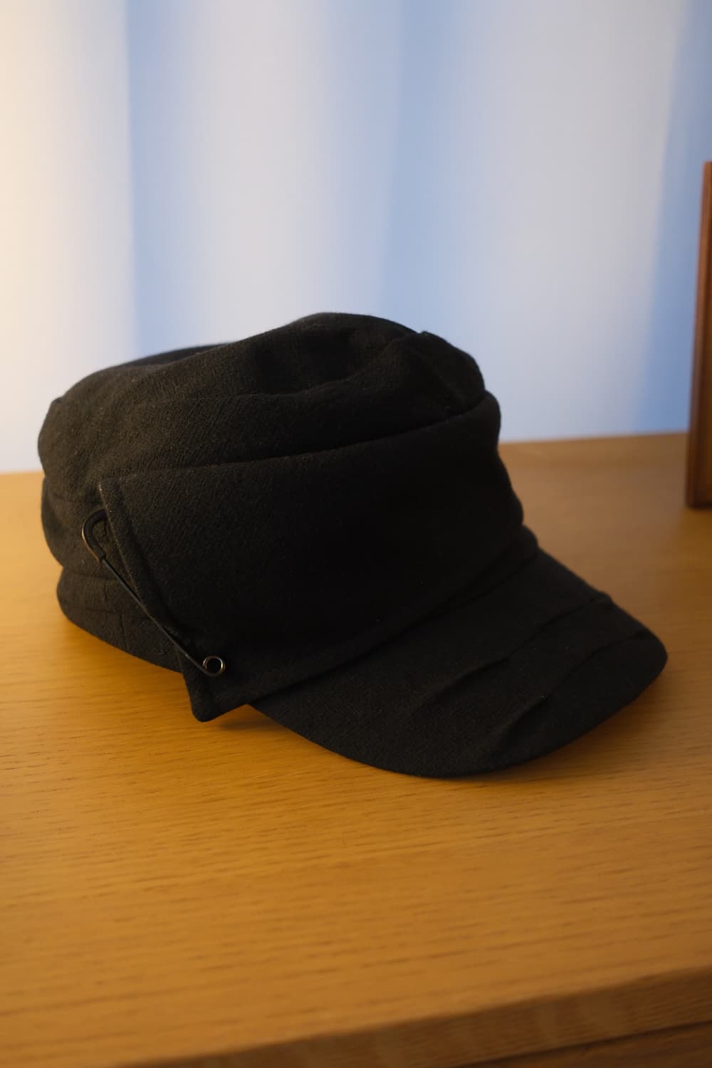 Safety pin & pleats casket hat 상품이미지4