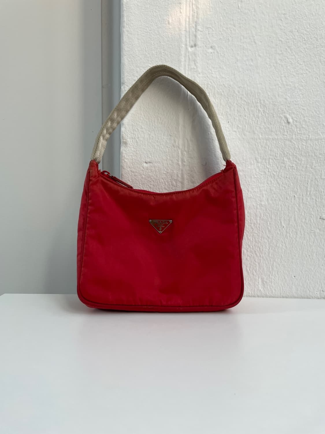 프라다 리나일론 호보백 상품이미지4