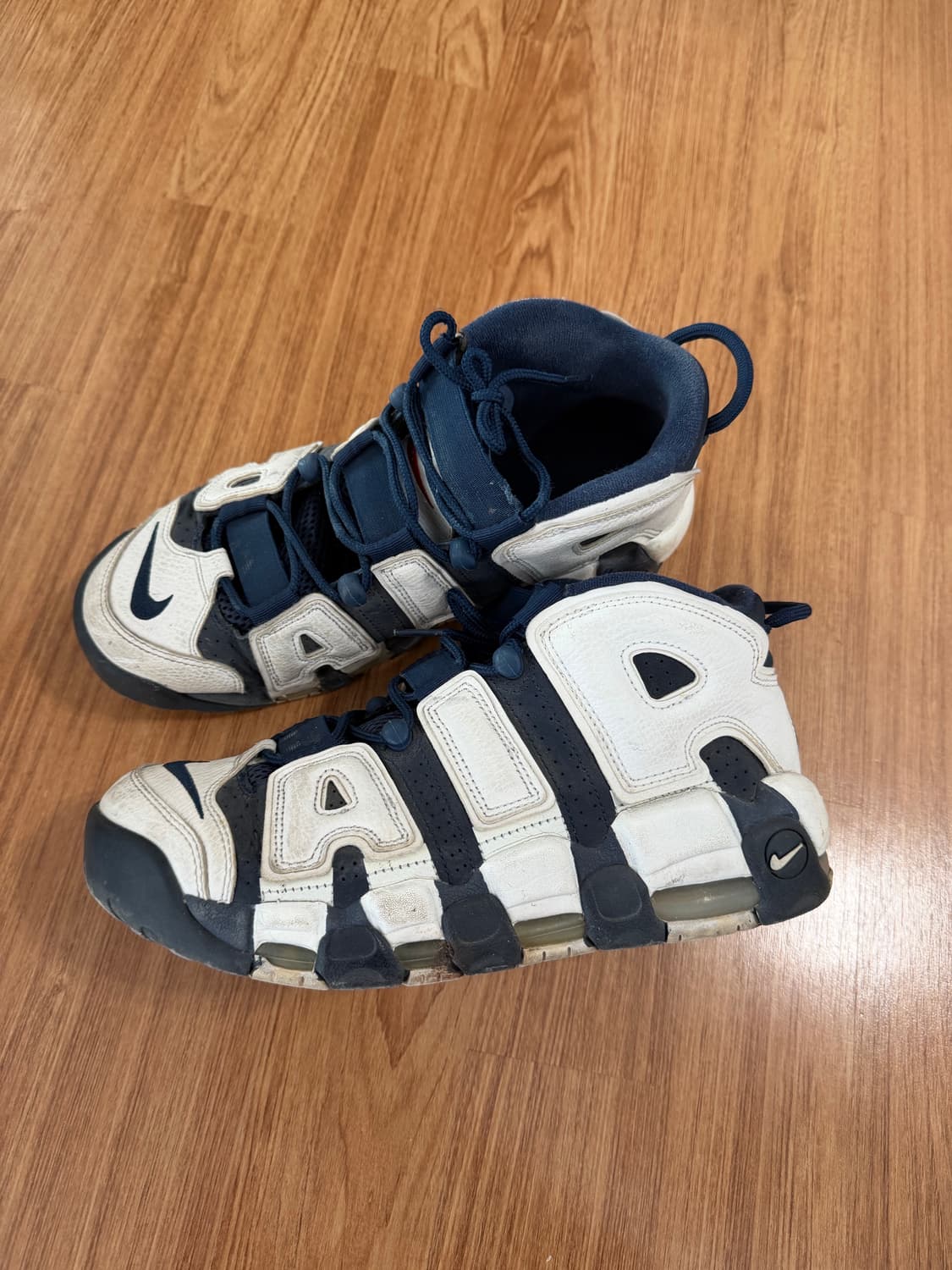 나이키 에어모어 업템포 사이즈 8 상품이미지3