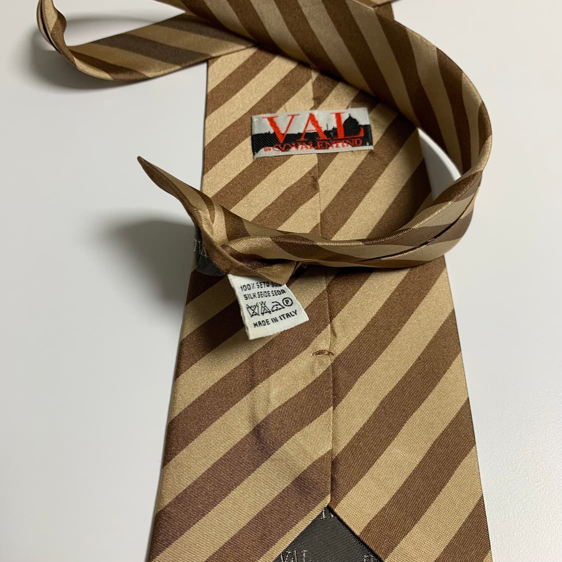 발렌티노 명품 스트라이프 넥타이 100실크 클래식룩 코디 A-A+등급 상품이미지7