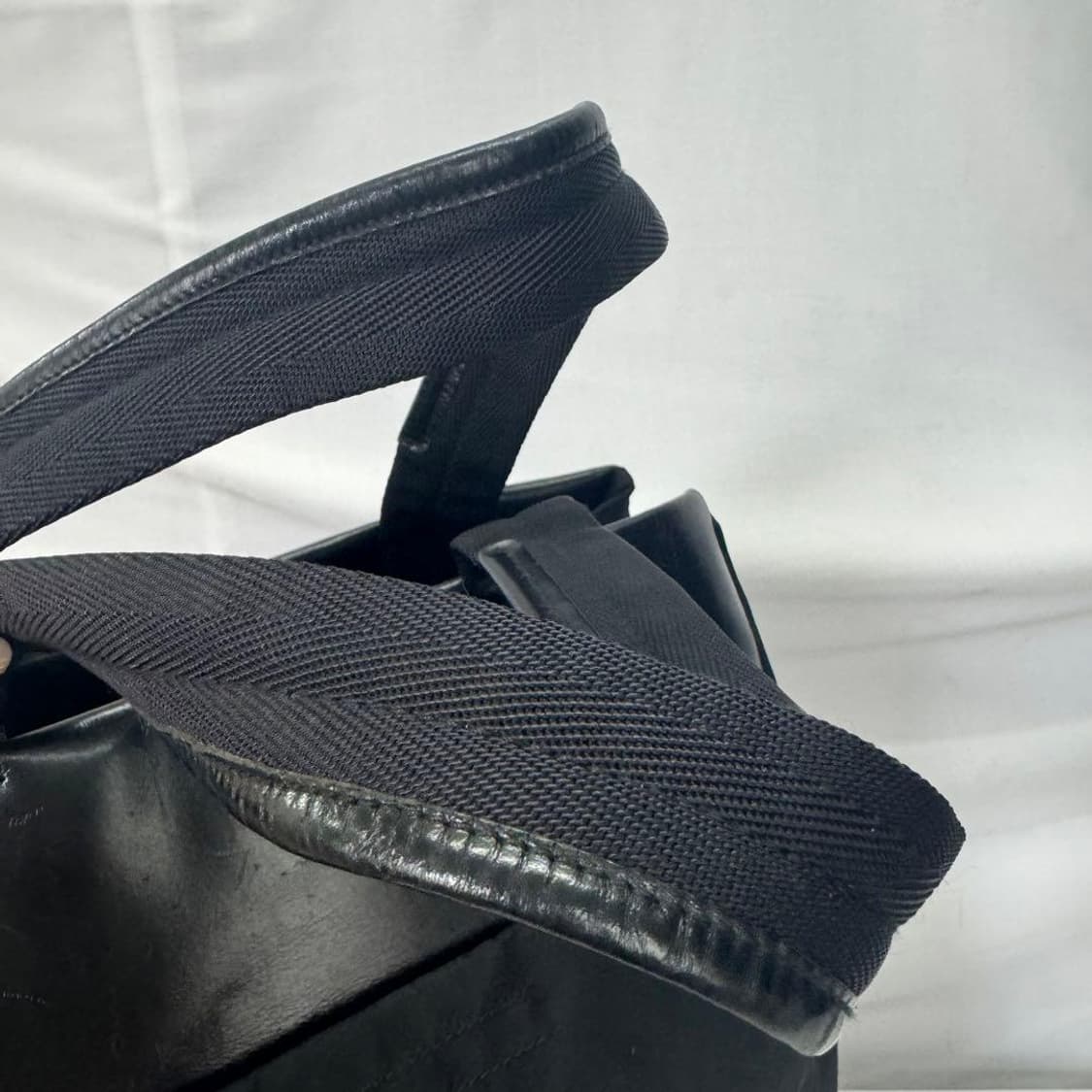 프라다 가죽 나일론 유니섹스 토트백 상품이미지6