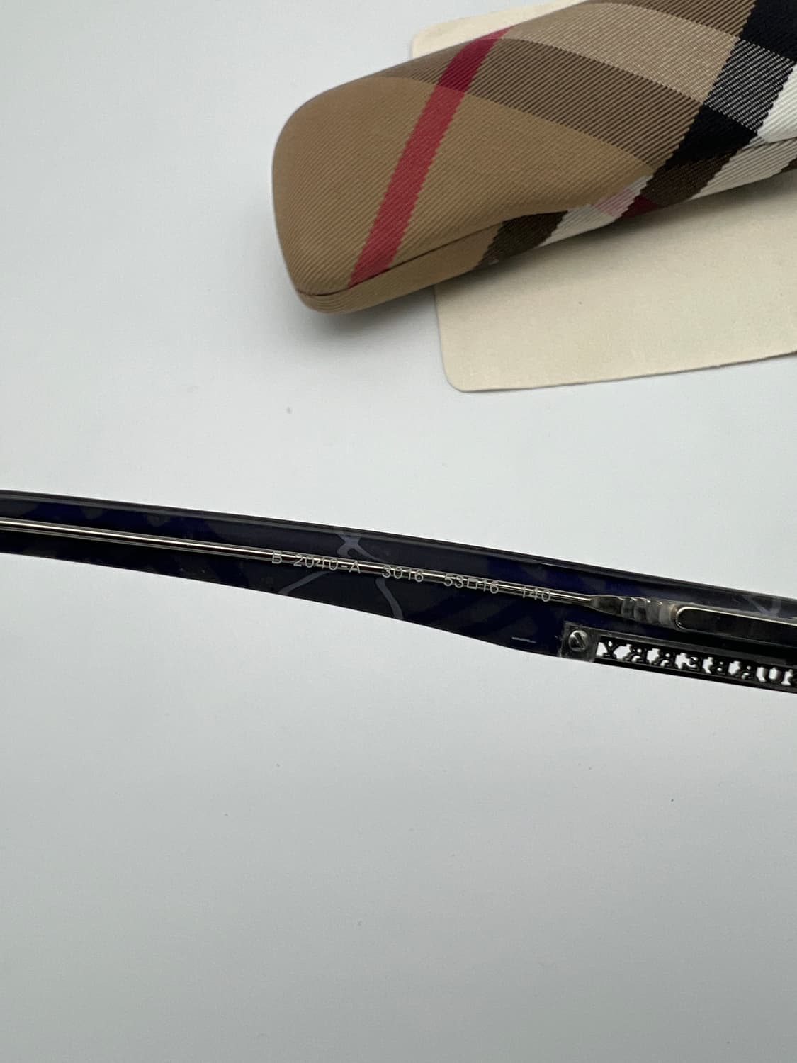 버버리 BURBERRY 스퀘어 뿔테 안경 B-2040-A 상품이미지9