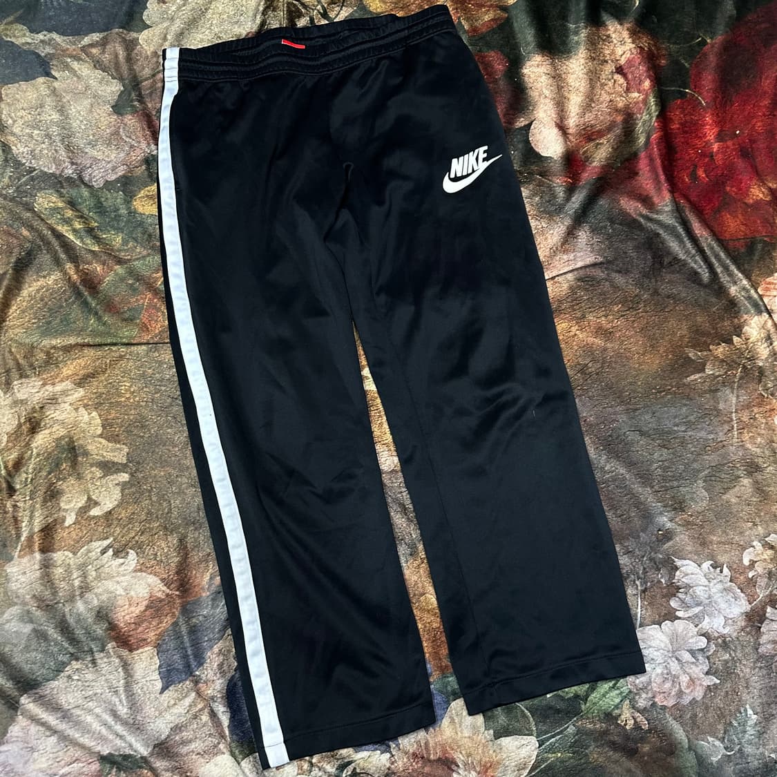 나이키 빈티지 화이트 사이드라인 블랙트랙팬츠 L 상품이미지1