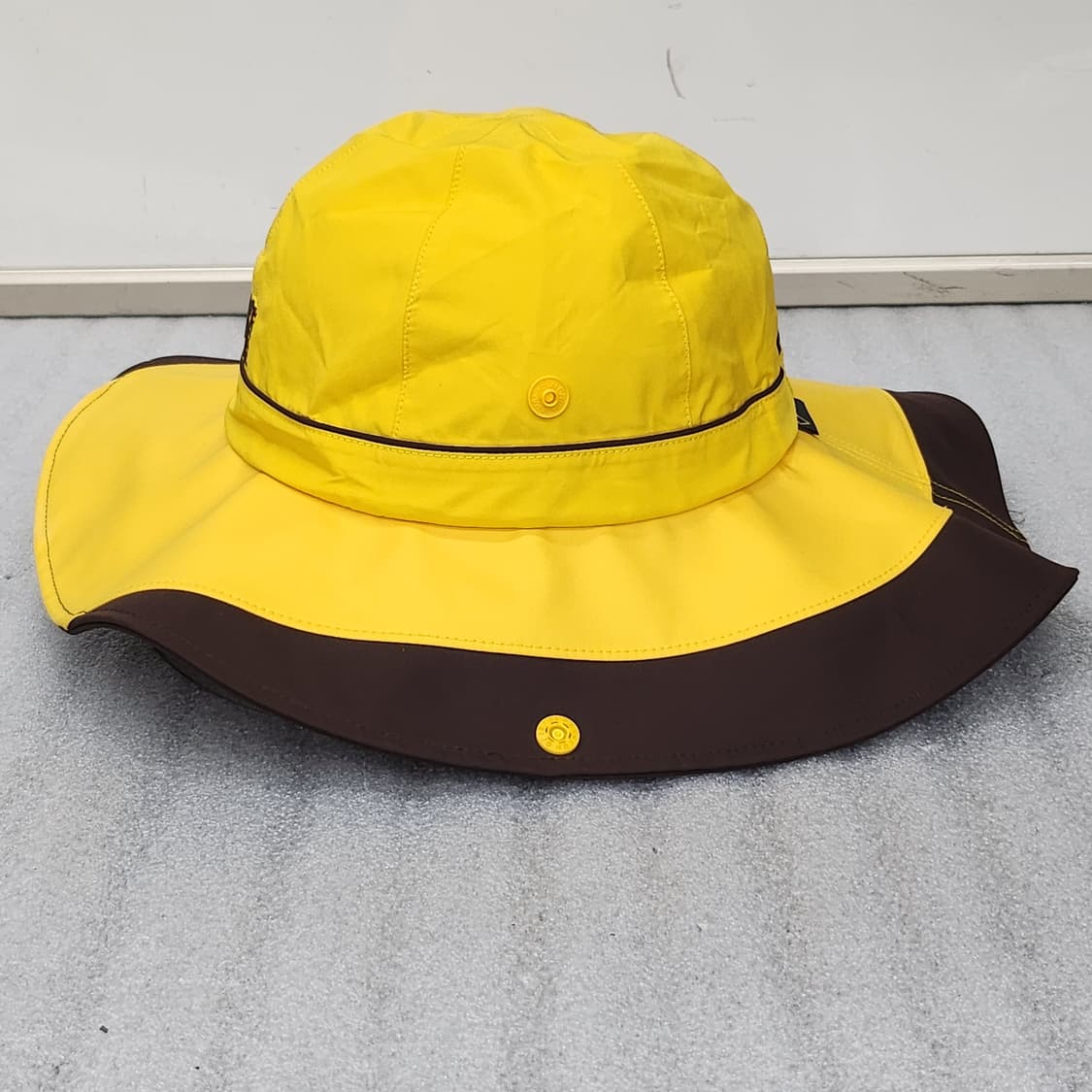 거의 미사용 밀레 고어텍스 등산모자 옐로우/브라운 M사이즈(59cm) 상품이미지3