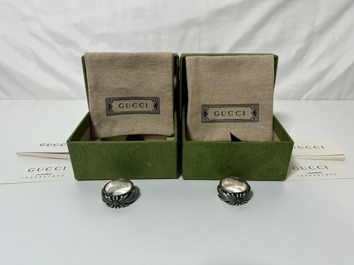 구찌 인터로킹G 인그레이브드 플라워 링 (15) 상품이미지1