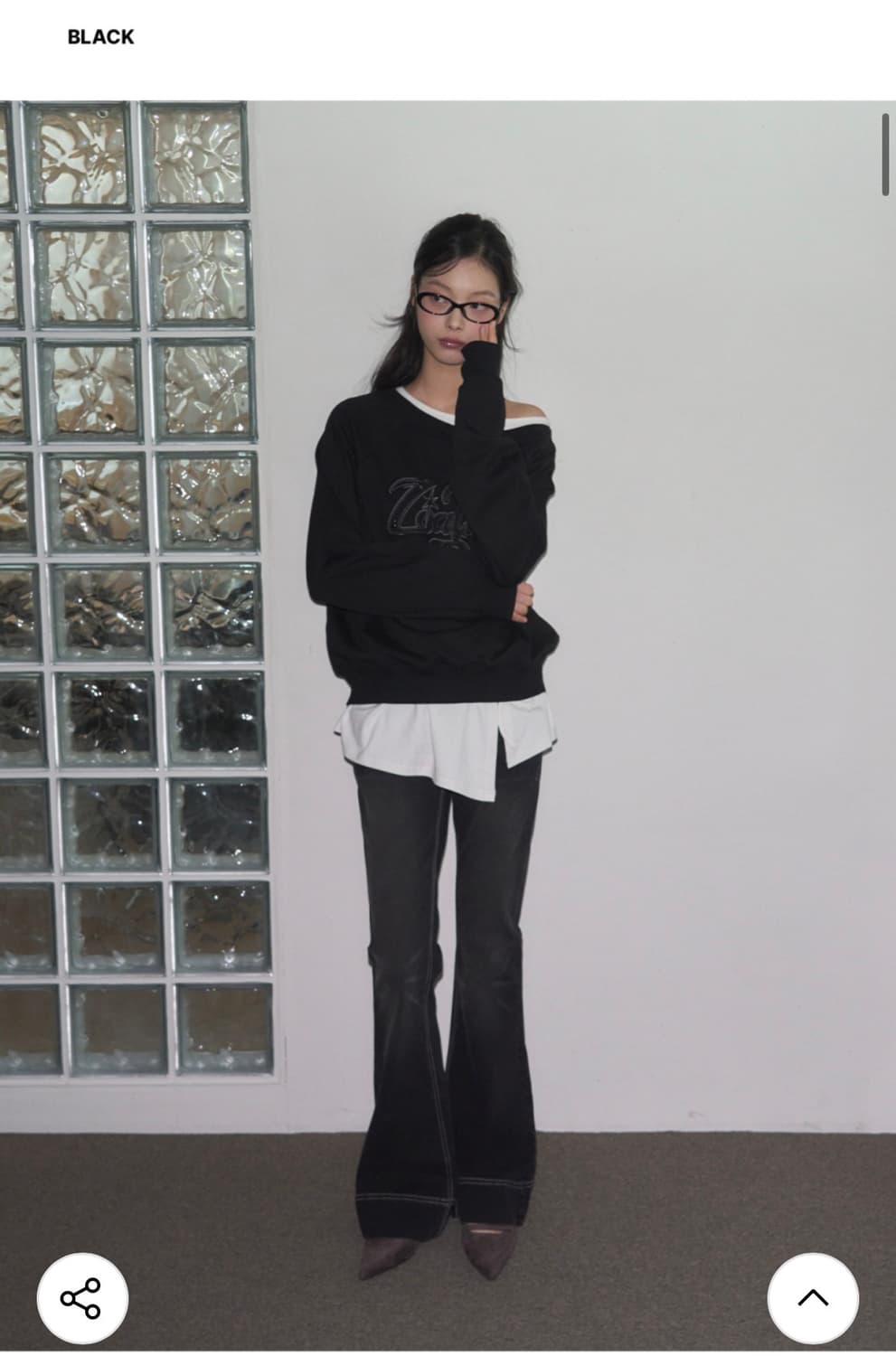 (FREE) 레더리 오프숄더 아플리케 스웻셔츠 [BLACK 상품이미지4