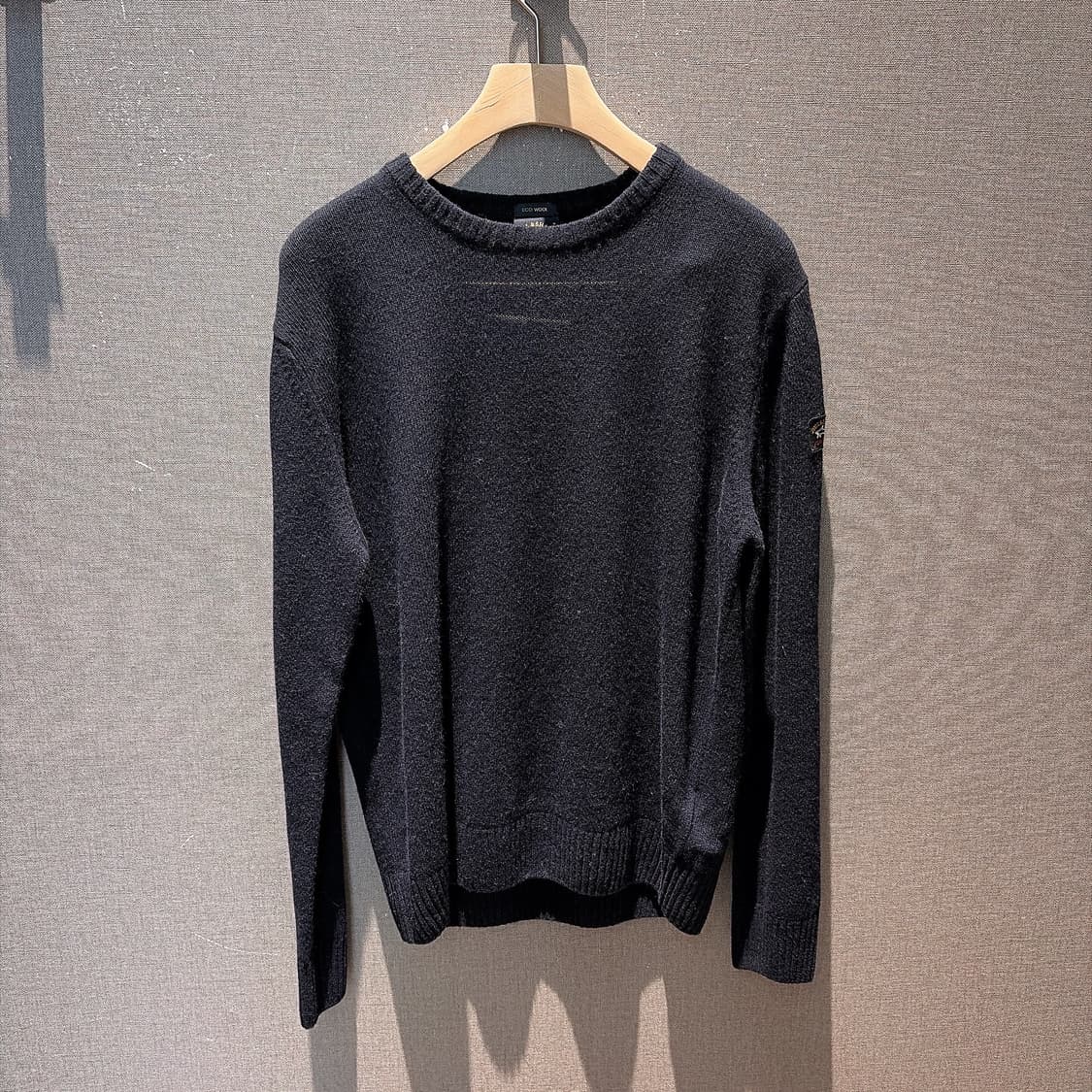 (정품/새상품) 폴앤샤크 남성 네이비 슬리브 와펜 울 니트 상품이미지1