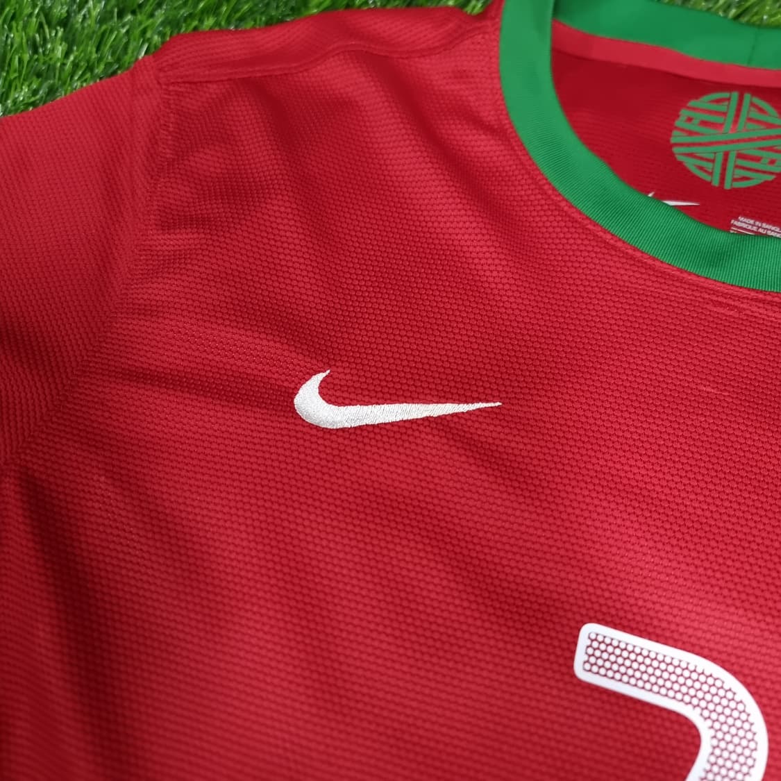 12-13시즌 포르투갈 국대 홈 유니폼 #7 호날두 상품이미지4