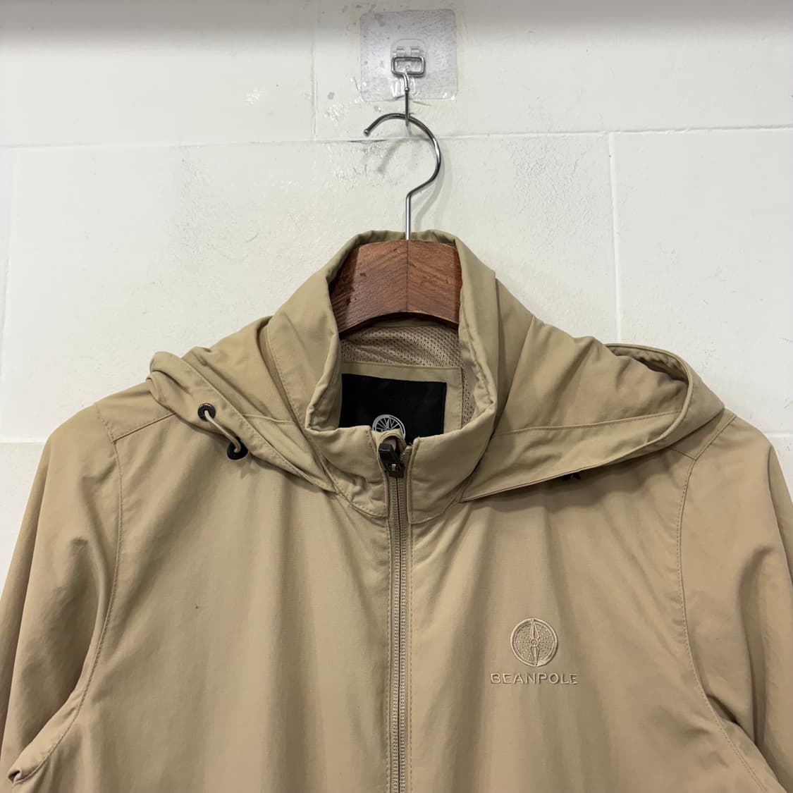 빈폴 베이지 후드 바람막이 자켓 상품이미지2