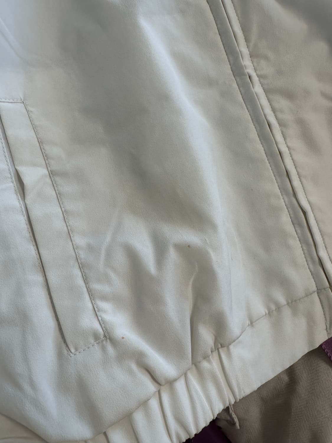 휠라 화이트 바람막이 상품이미지3