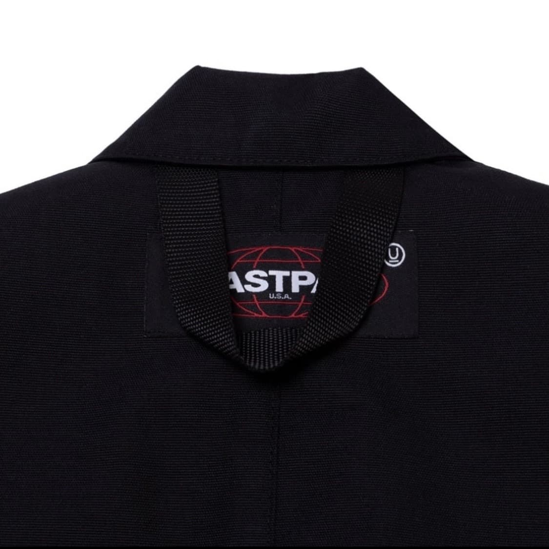 언더커버x이스트팩 콜라보 남성 나일론 코트 상품이미지6