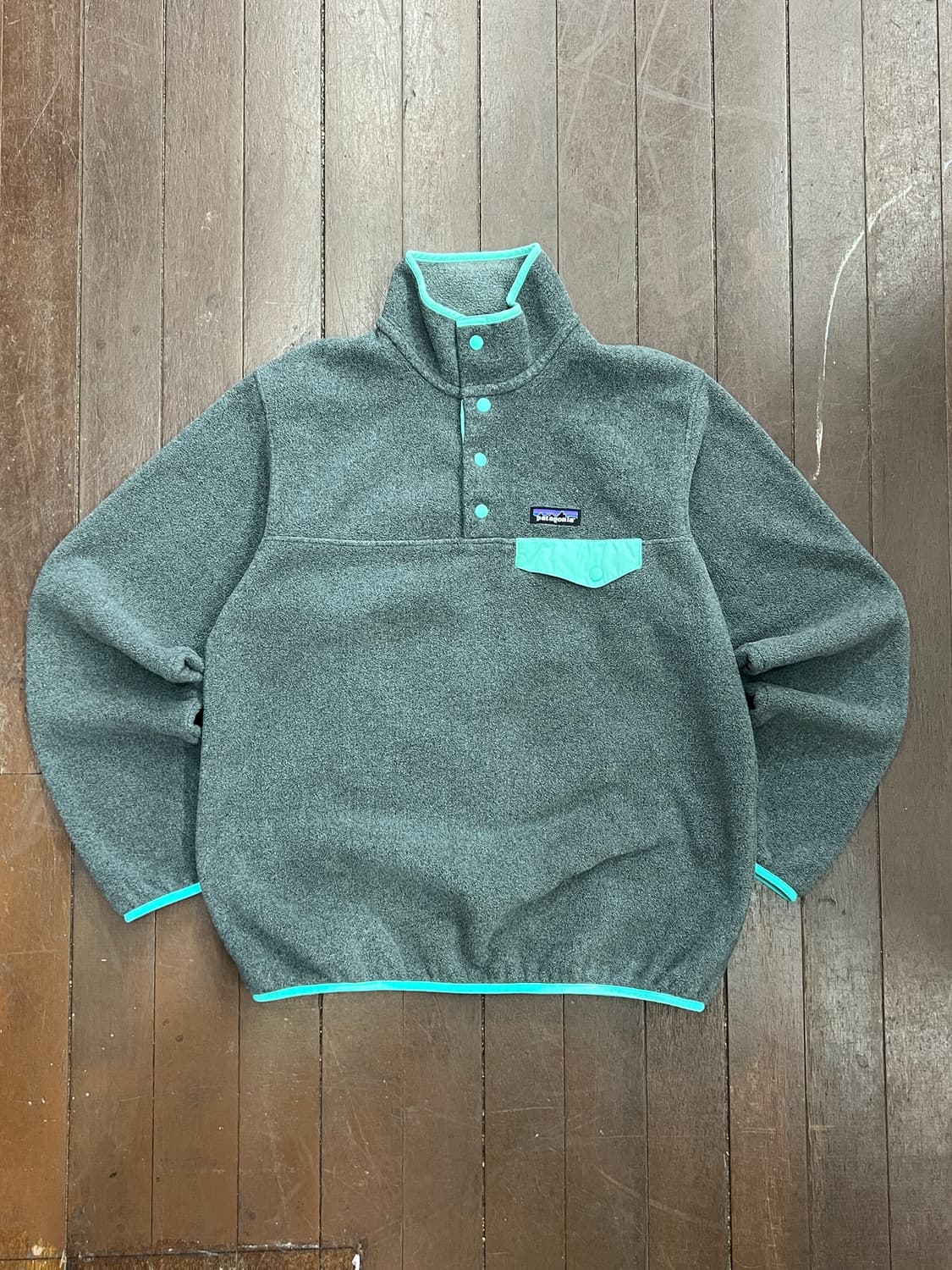 파타고니아 신칠라 후리스 상품이미지1