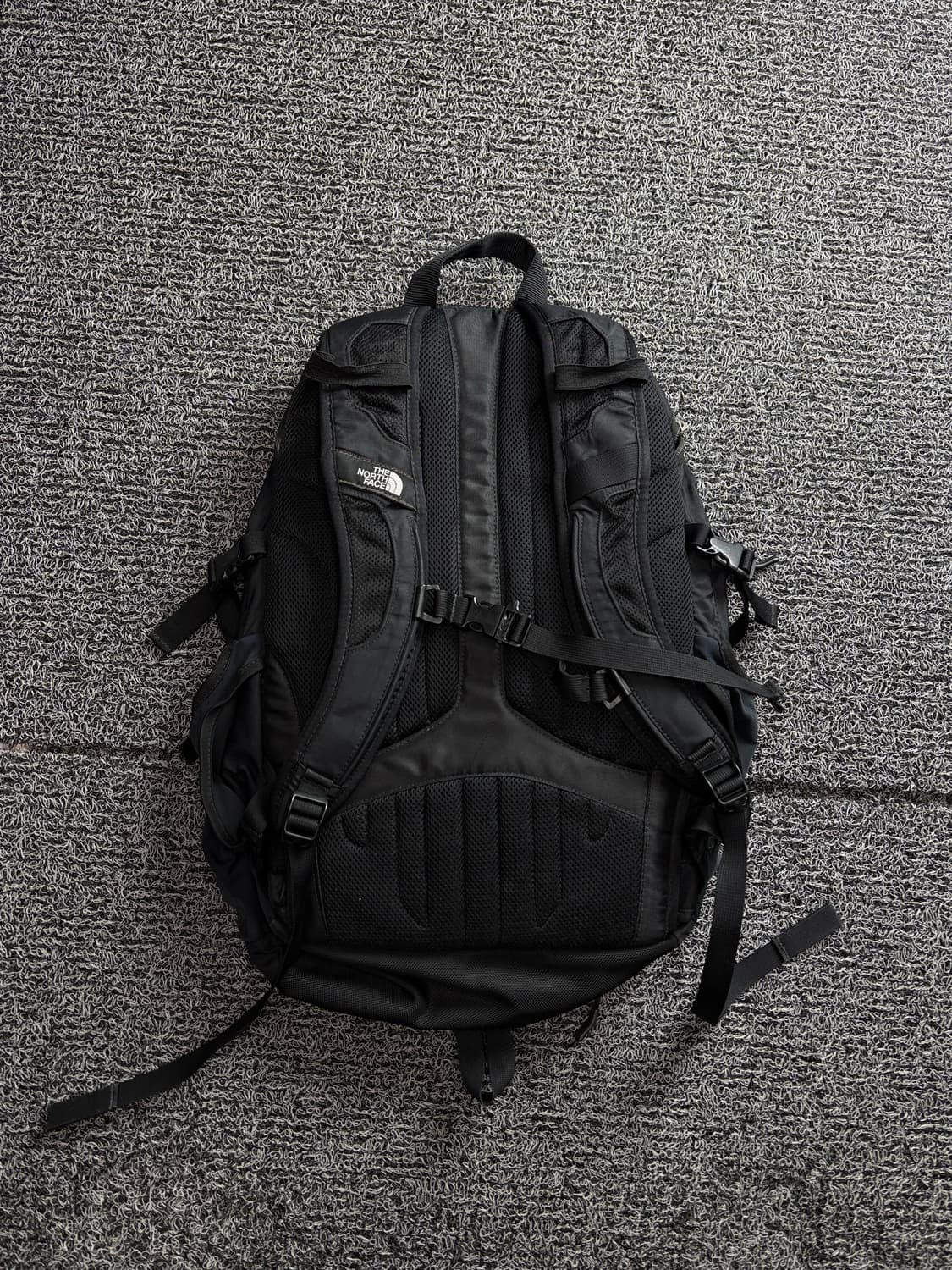 노스페이스 서지 테크웨어 백팩 블랙 2770 상품이미지3