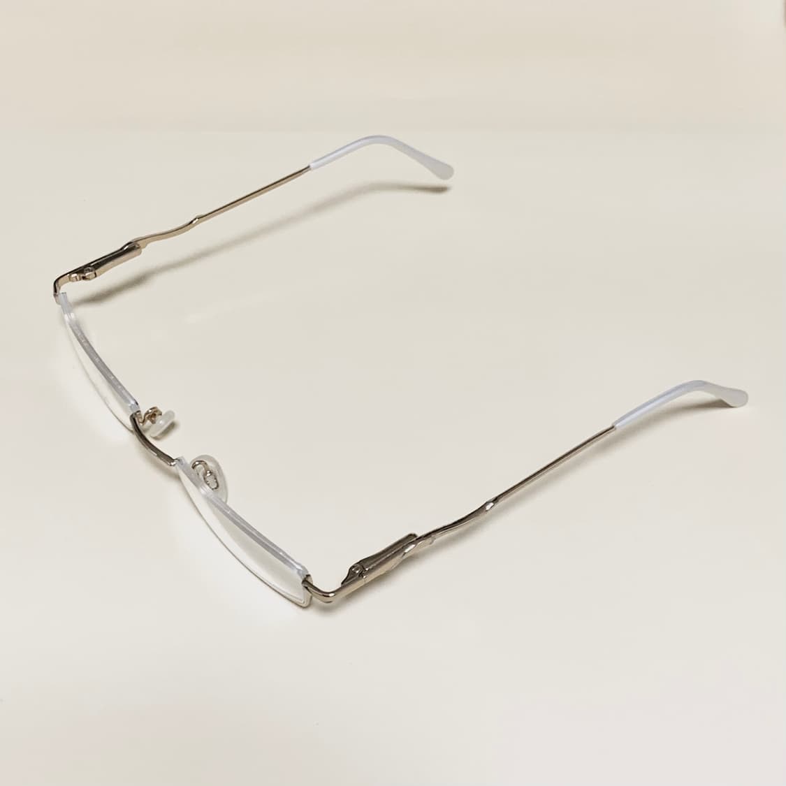 874 슬림 직사각 역반무테 안경 실버 메탈 니켈프리 초경량 데드스탁 상품이미지3