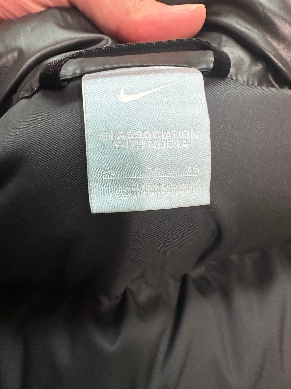 나이키 녹타 패딩 블랙 아시아핏 XL팝니다. 상품이미지5