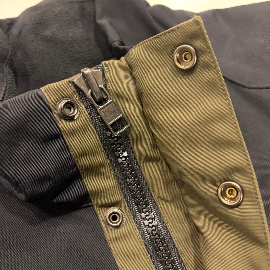 [L] 폴로 RLX 랄프로렌 블랙/카키 바람막이 B686 상품이미지5