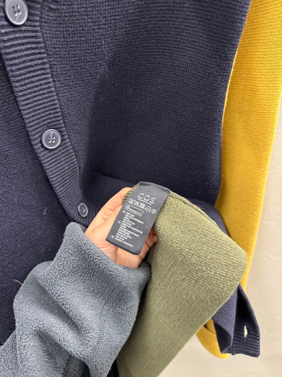 COS Two-tone cardigan L 상품이미지5