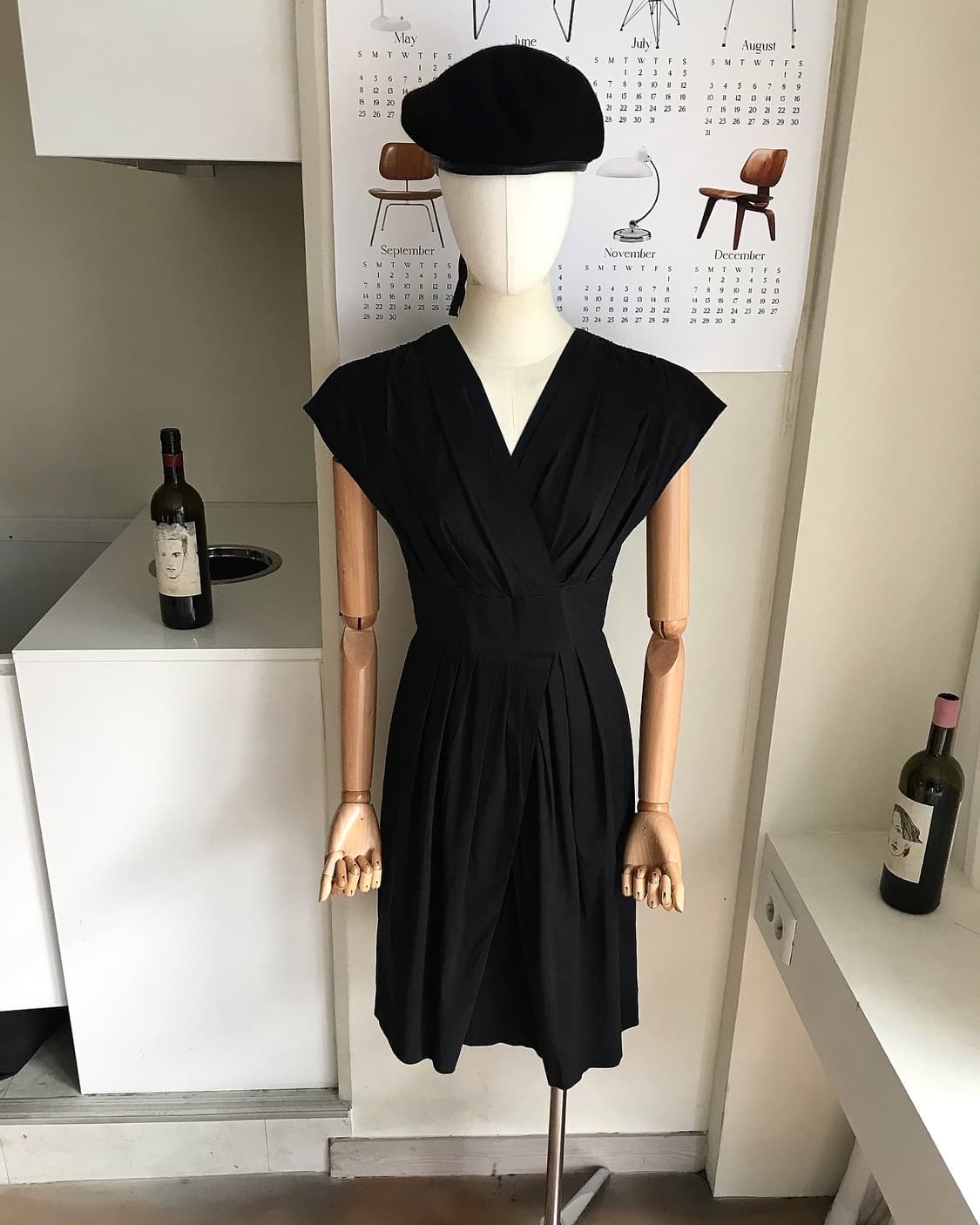 버버리 브이넥 랩 플리츠 캡슬리브 원피스 상품이미지2