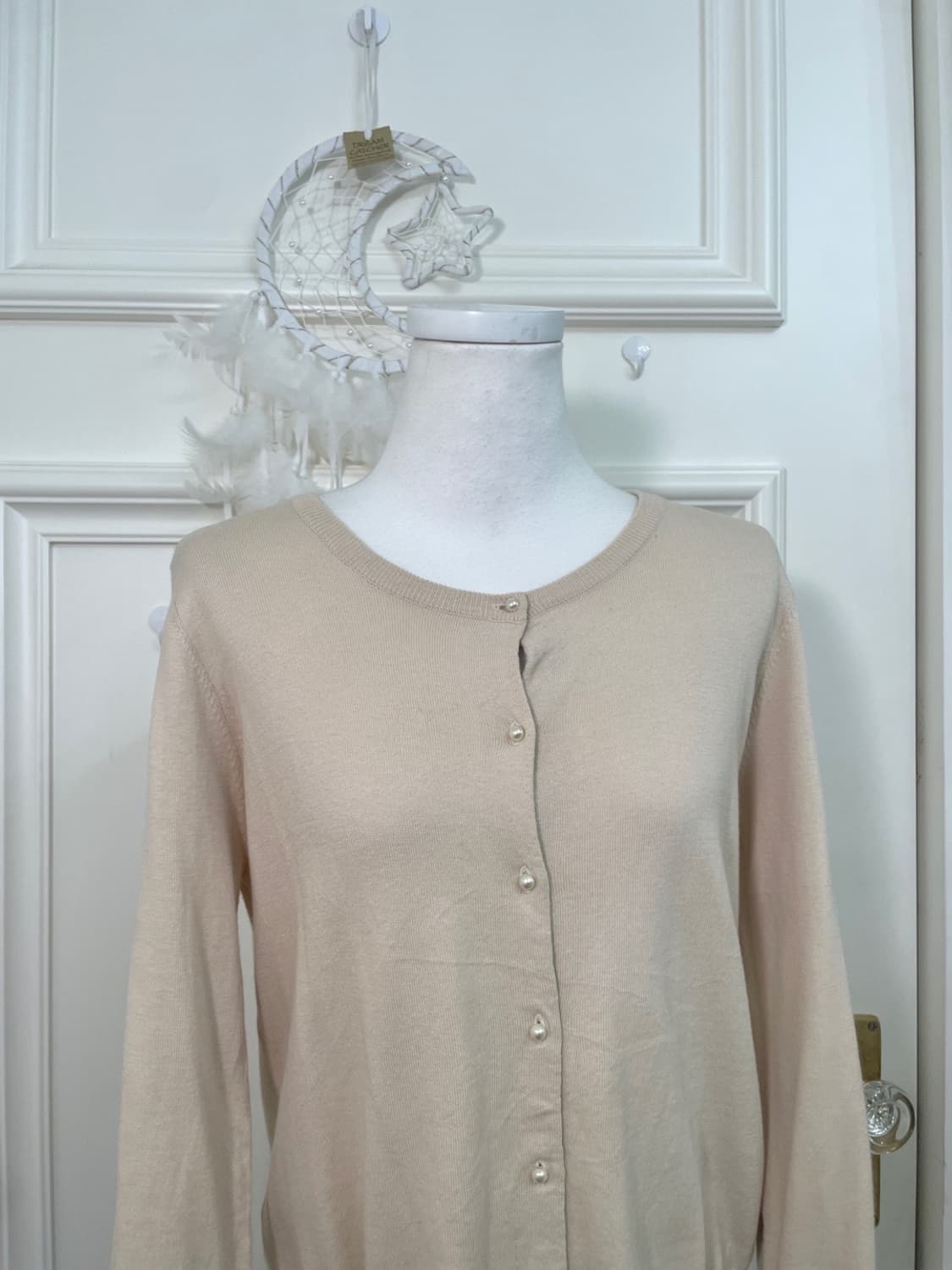 creambeige basic pearl button cardigan 상품이미지5
