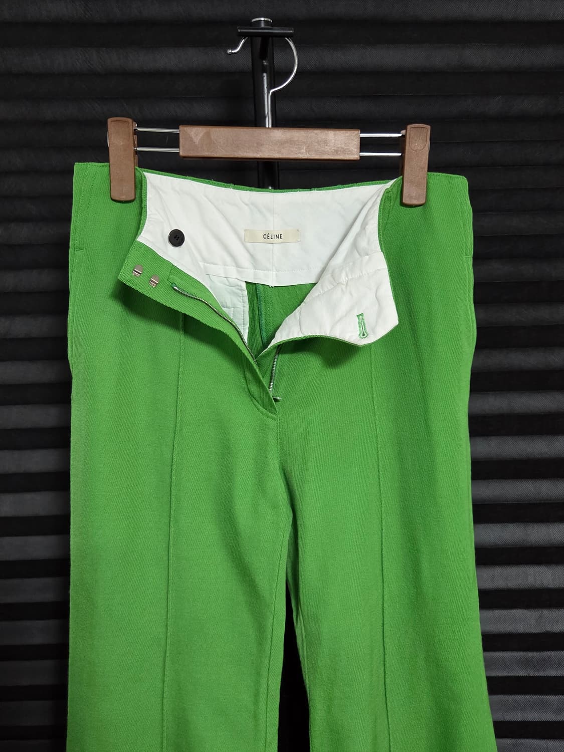 (정품) [셀린느] 울 핀턱 플레어 팬츠 | 00108 상품이미지2