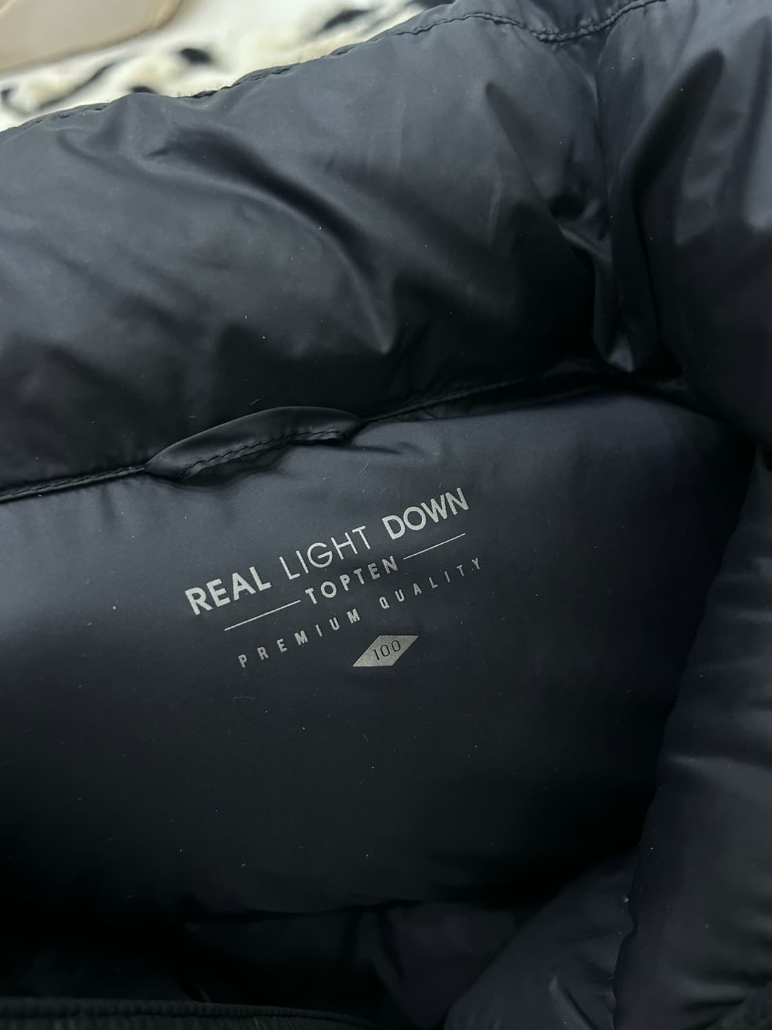 [L]탑텐 리얼라이트 숏 패딩/블랙 상품이미지5