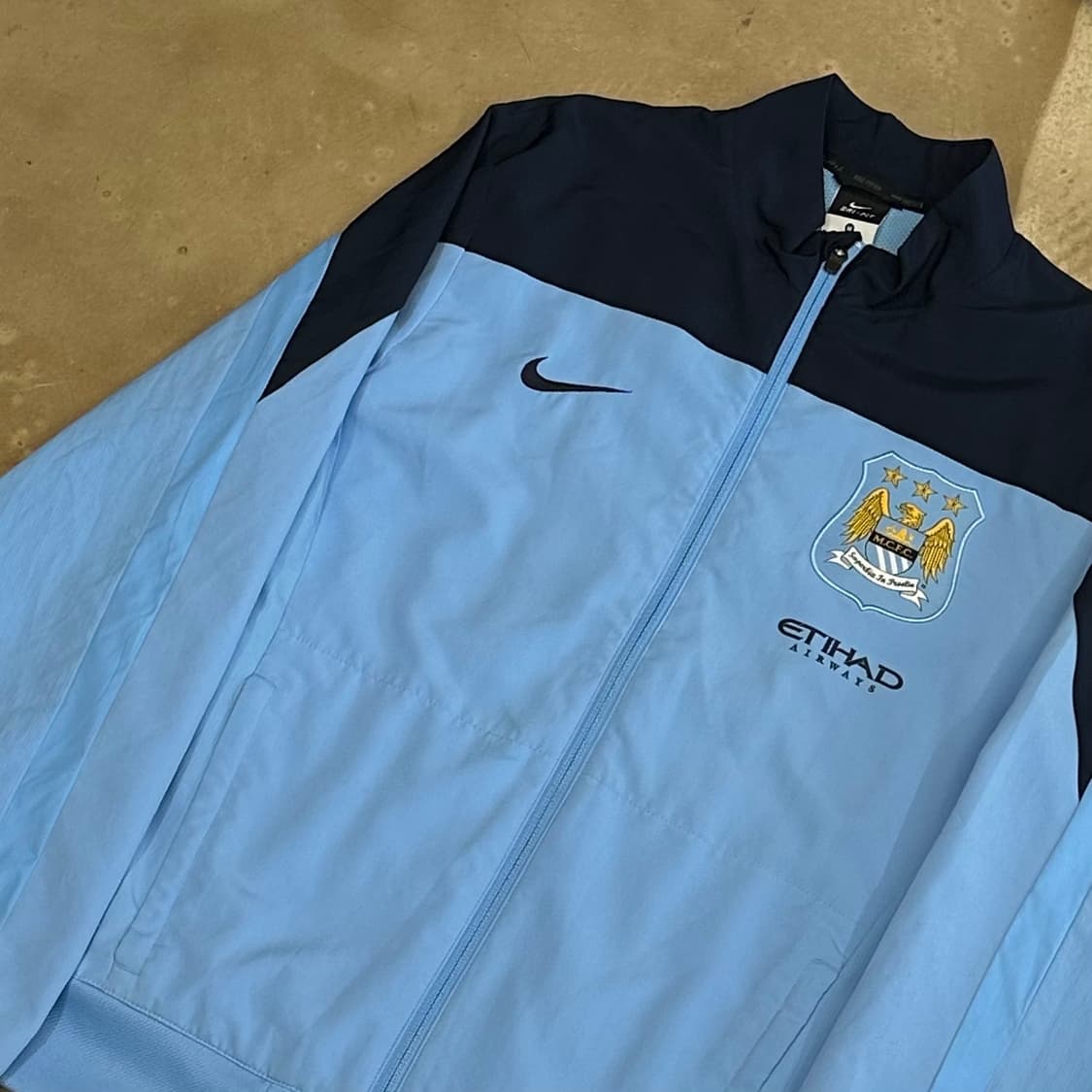 M 나이키 맨체스터 시티 스카이블루 배색 바람막이 상품이미지1