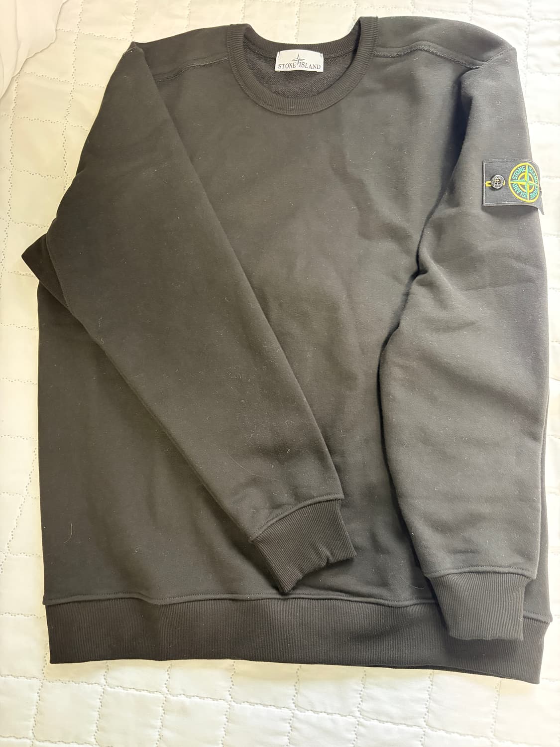 스톤아일랜드 맨투맨 팝니다 상품이미지1