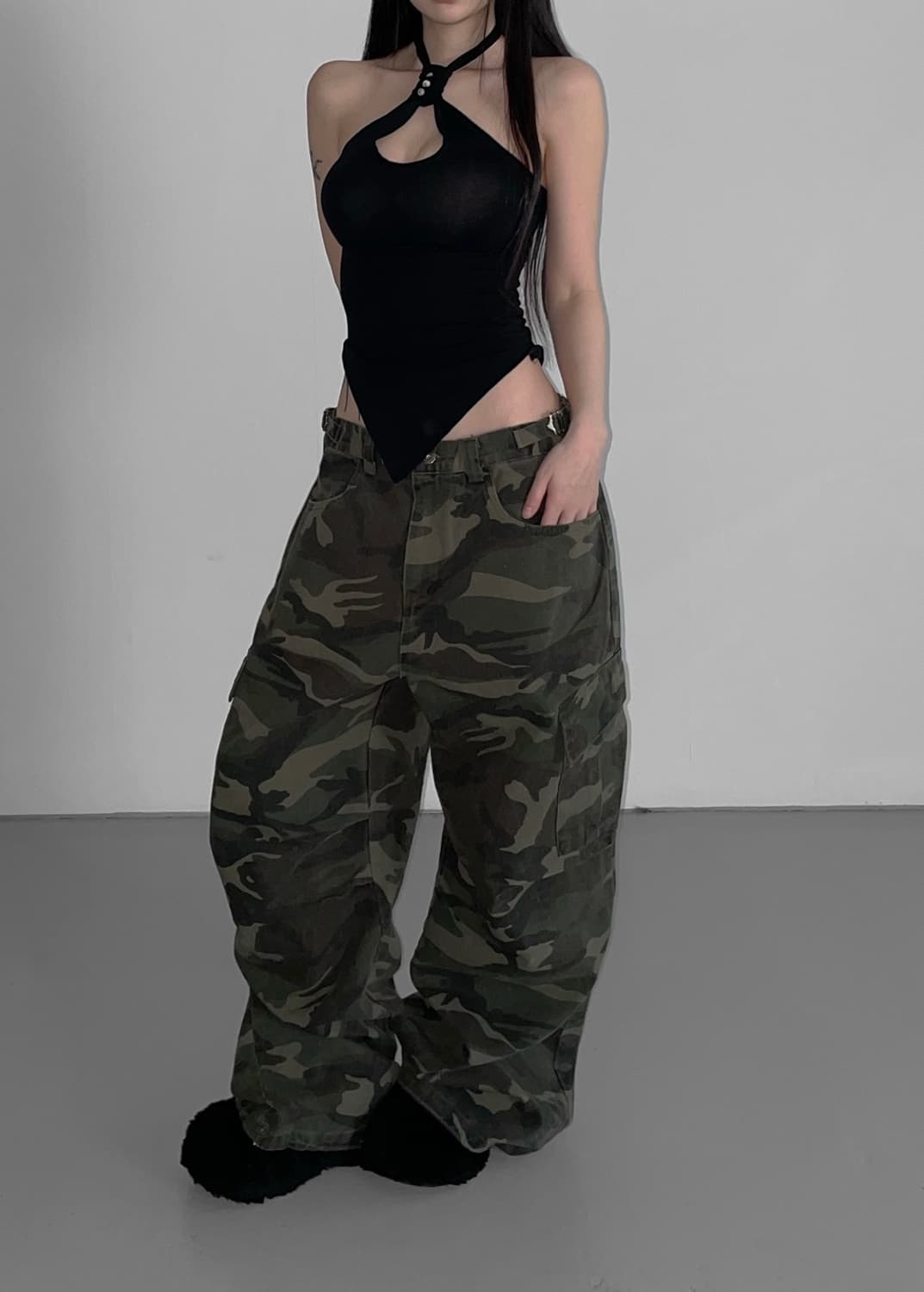 아워캐비넷 디에어타운 카모 와이드팬츠 (free) 상품이미지1