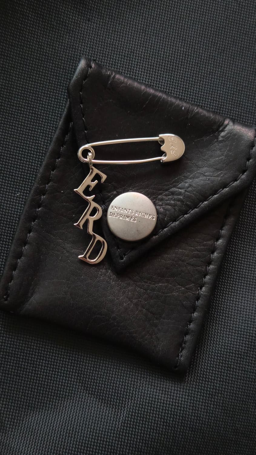 ERD 참 세이프티핀 귀걸이 상품이미지2