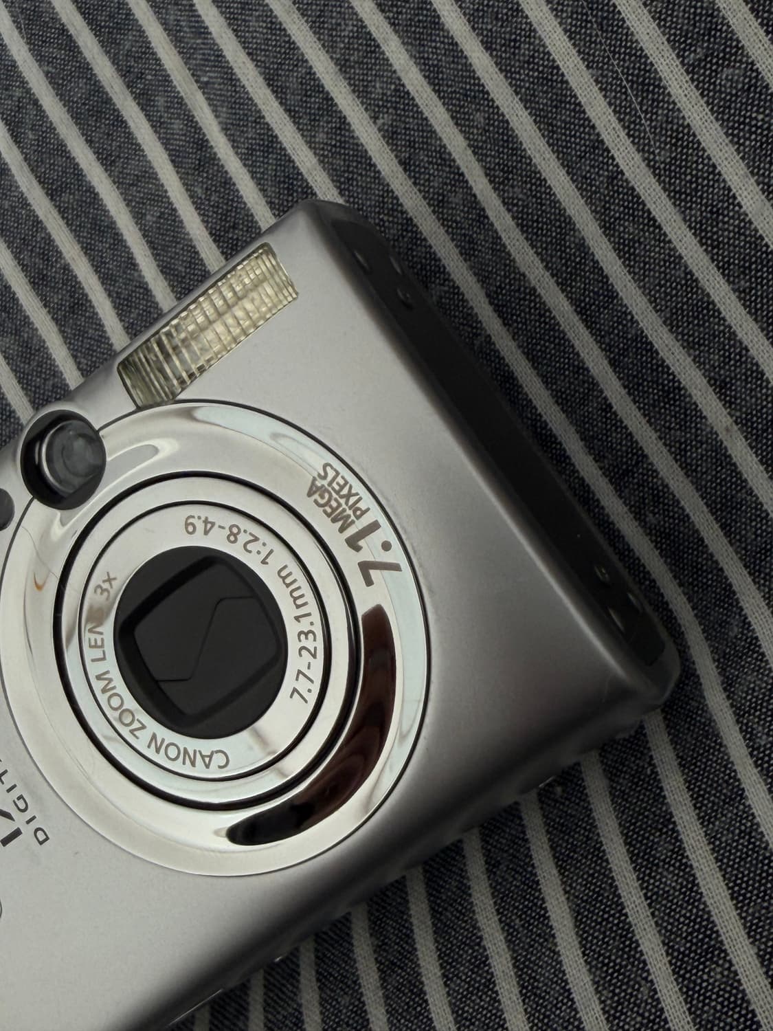 캐논 익시 700 디지털카메라 상품이미지5