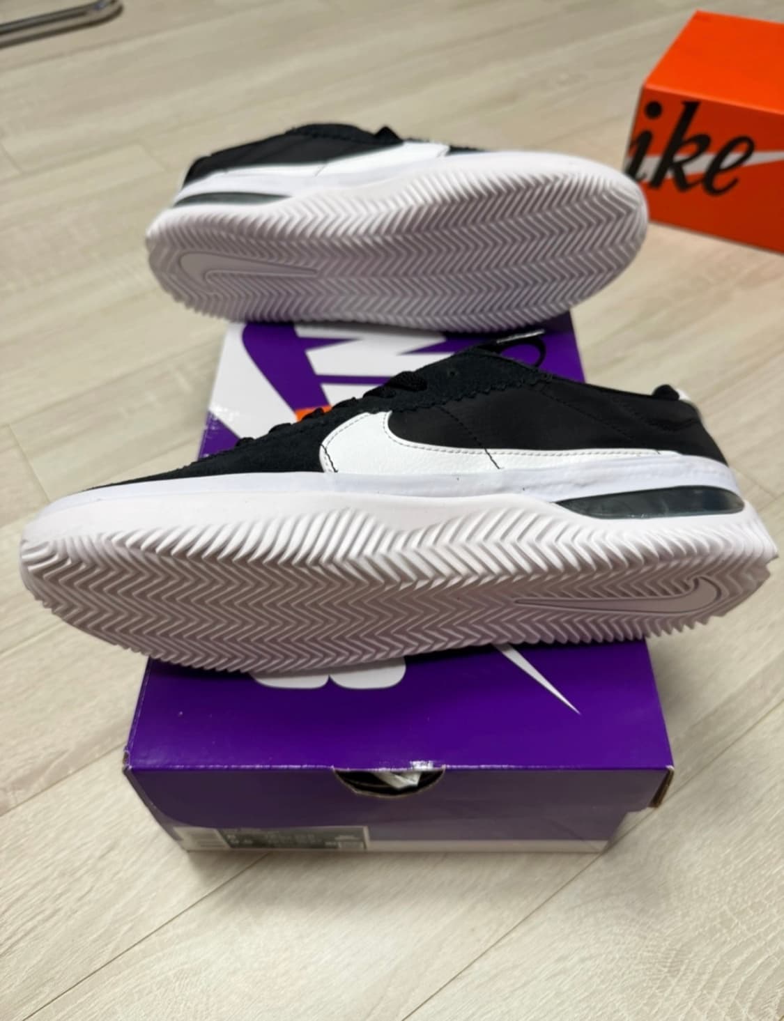 나이키 BRSB 블랙/화이트 260 상품이미지3