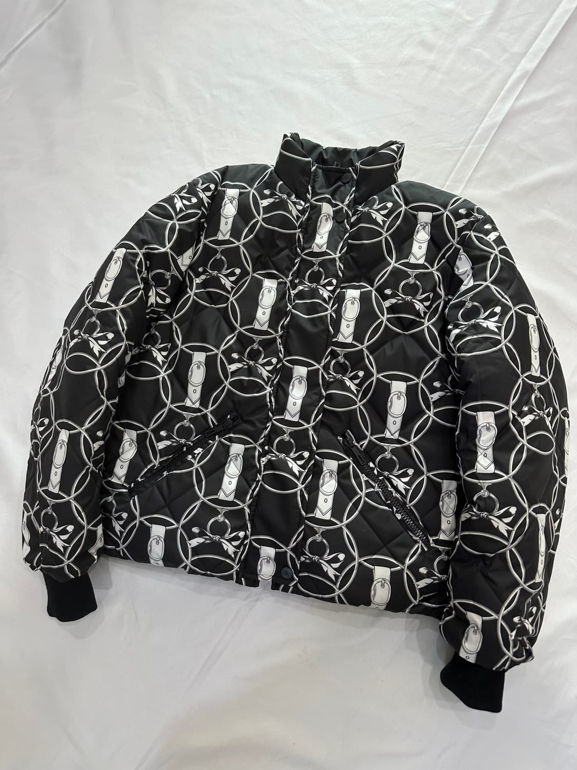 [36] 에르메스 여성 리버시블 샹달 덕다운 패딩 자켓 상품이미지3