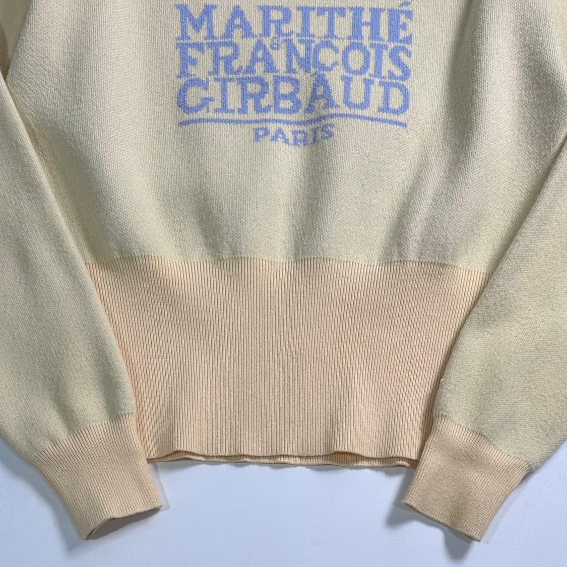 마리떼프랑소와저버 옐로우 크롭 니트 상품이미지3