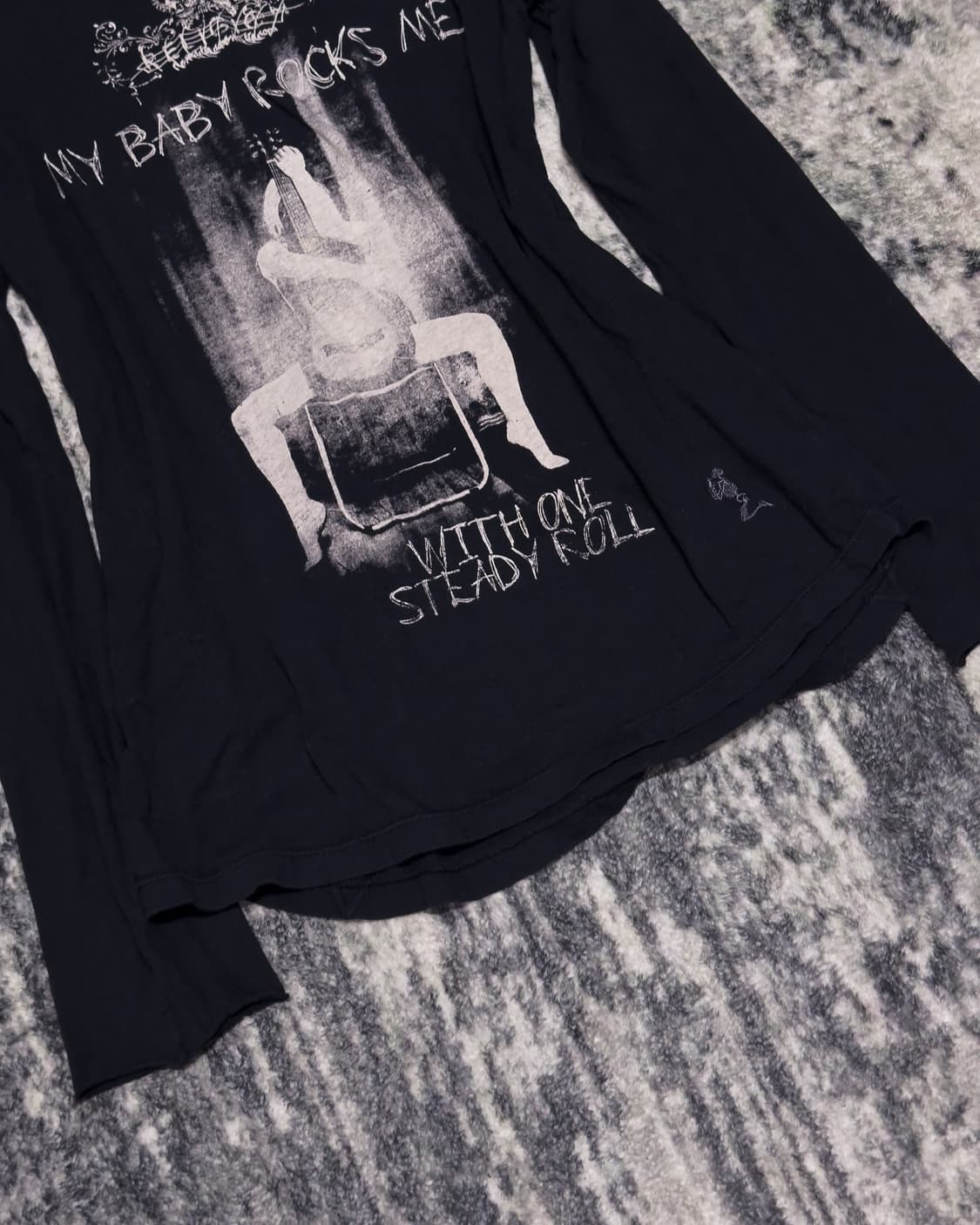 {UNKNOWN} Rock Graphic Cross Stitch L/S  상품이미지6