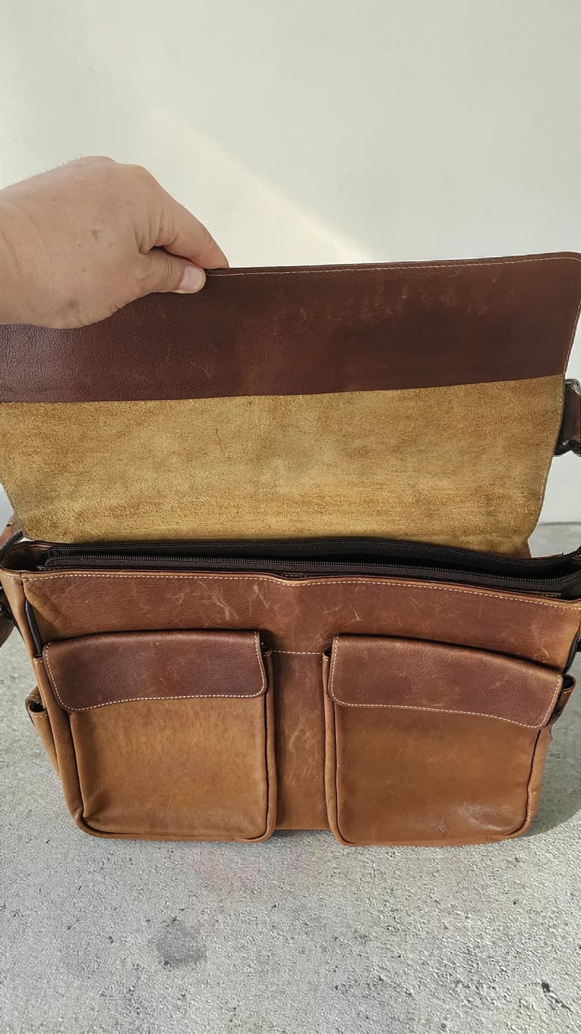 에스콰이어 빈티지 통가죽 크로스백 상품이미지6