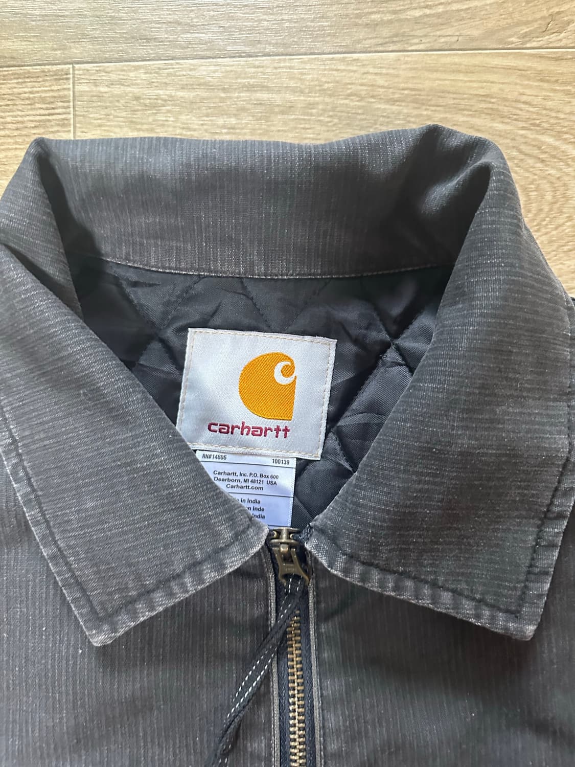 칼하트 워크 자켓 판매합니다 상품이미지7
