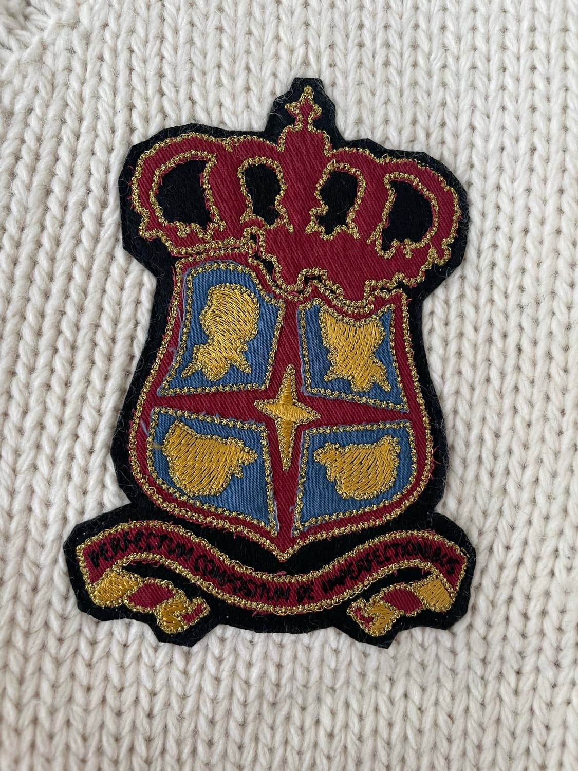 템즈 브이넥 니트 상품이미지3