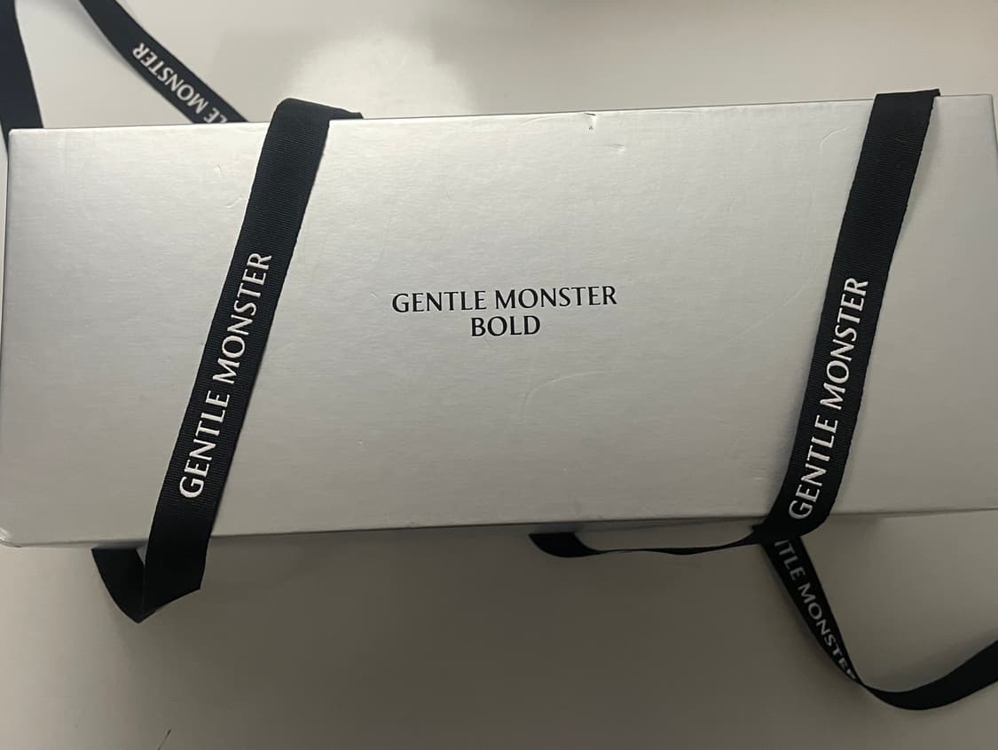 (새상품급) 젠틀몬스터 론(RON) 01 - 풀박스 상품이미지5