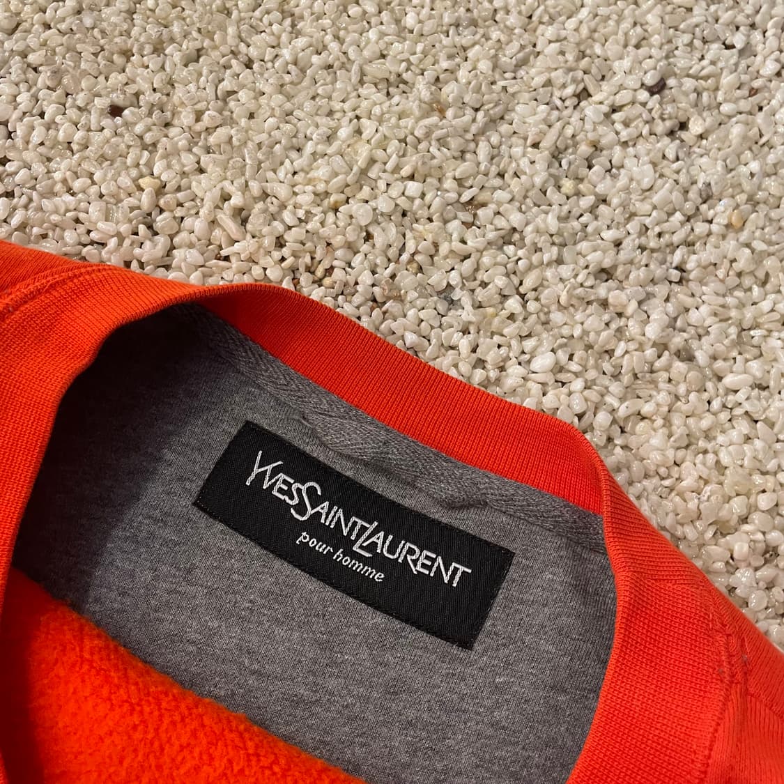 입생로랑 맨투맨 ⭐️975 상품이미지3