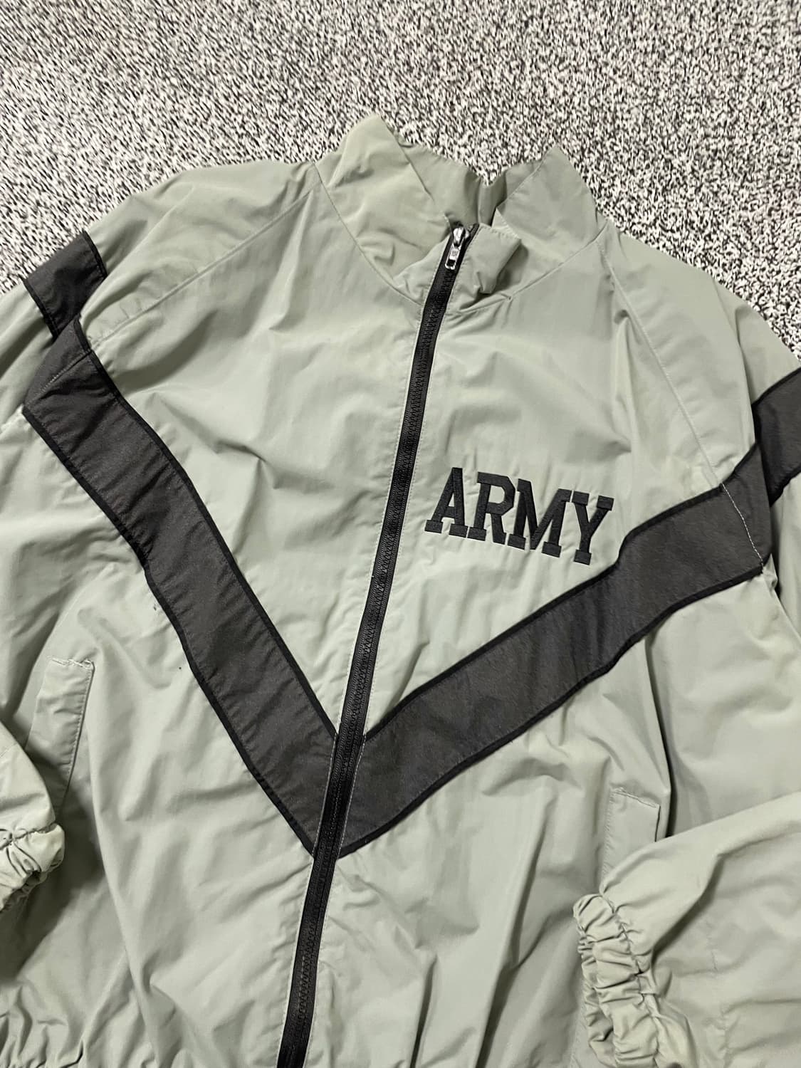 빈티지9. U.S. Army IPFU 미육군 바람막이 그린 윈드브레이커 상품이미지2