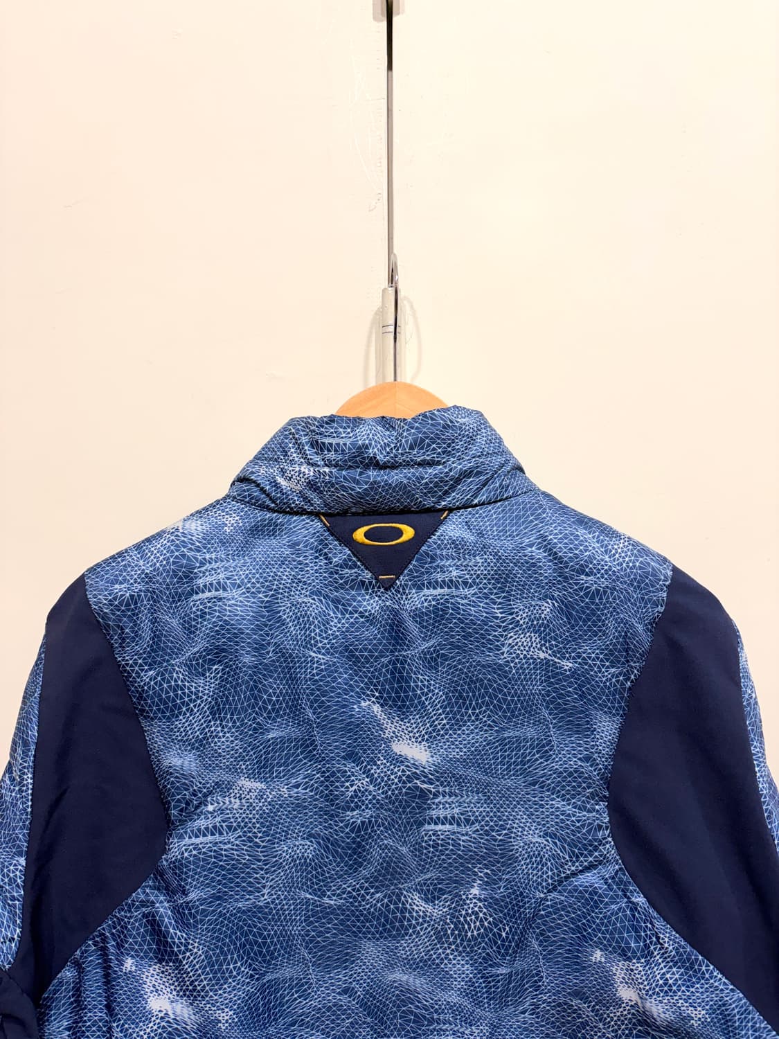 17FW 오클리 그래픽 경량 다운 자켓 상품이미지4