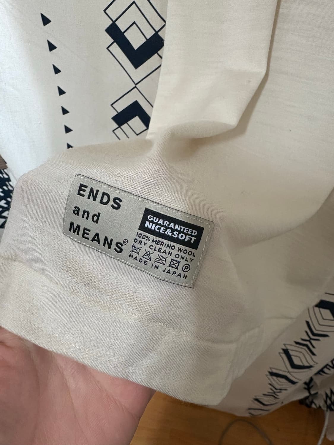 ENDS AND MEANS / 탱크탑 상품이미지5