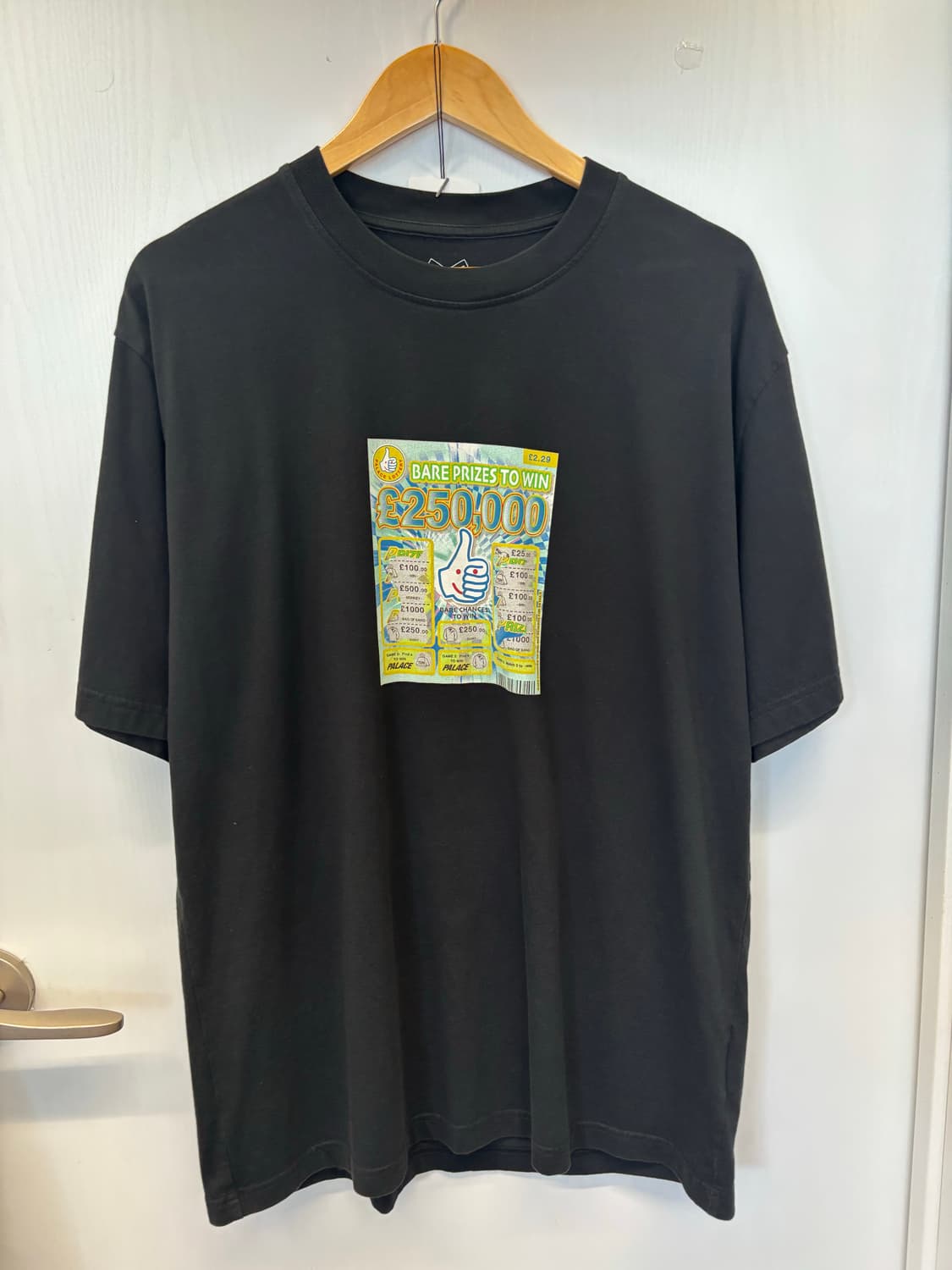Palace “bet” 상품이미지1
