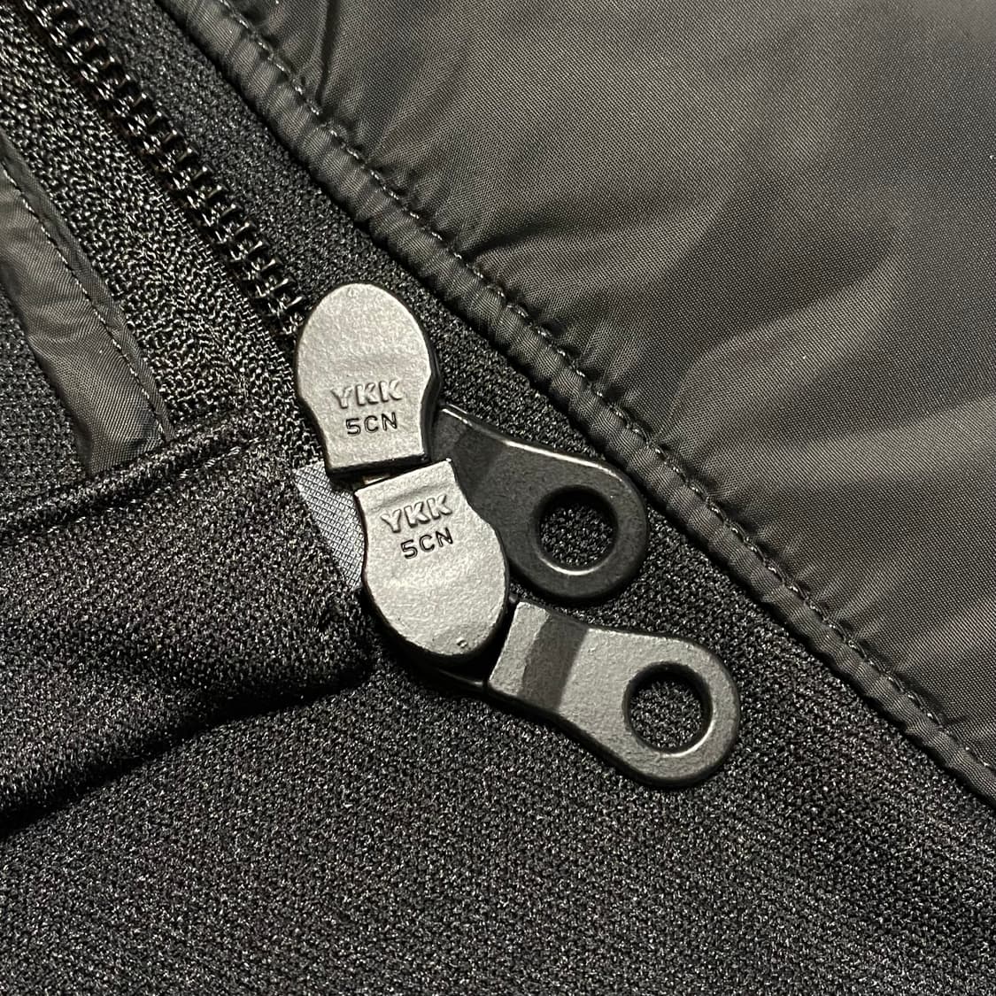 [4] ripvanwinkle 15AW 모터사이클 다운 재킷 상품이미지5