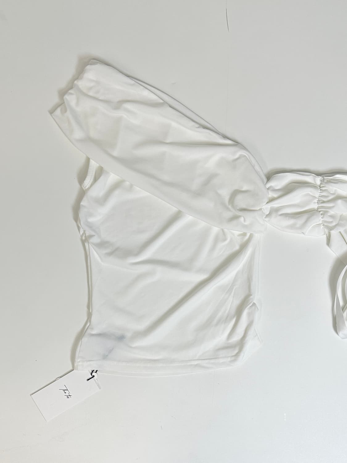 새상품)thetis 더티스 오프숄더 블라우스 슬리브 (s) 상품이미지4