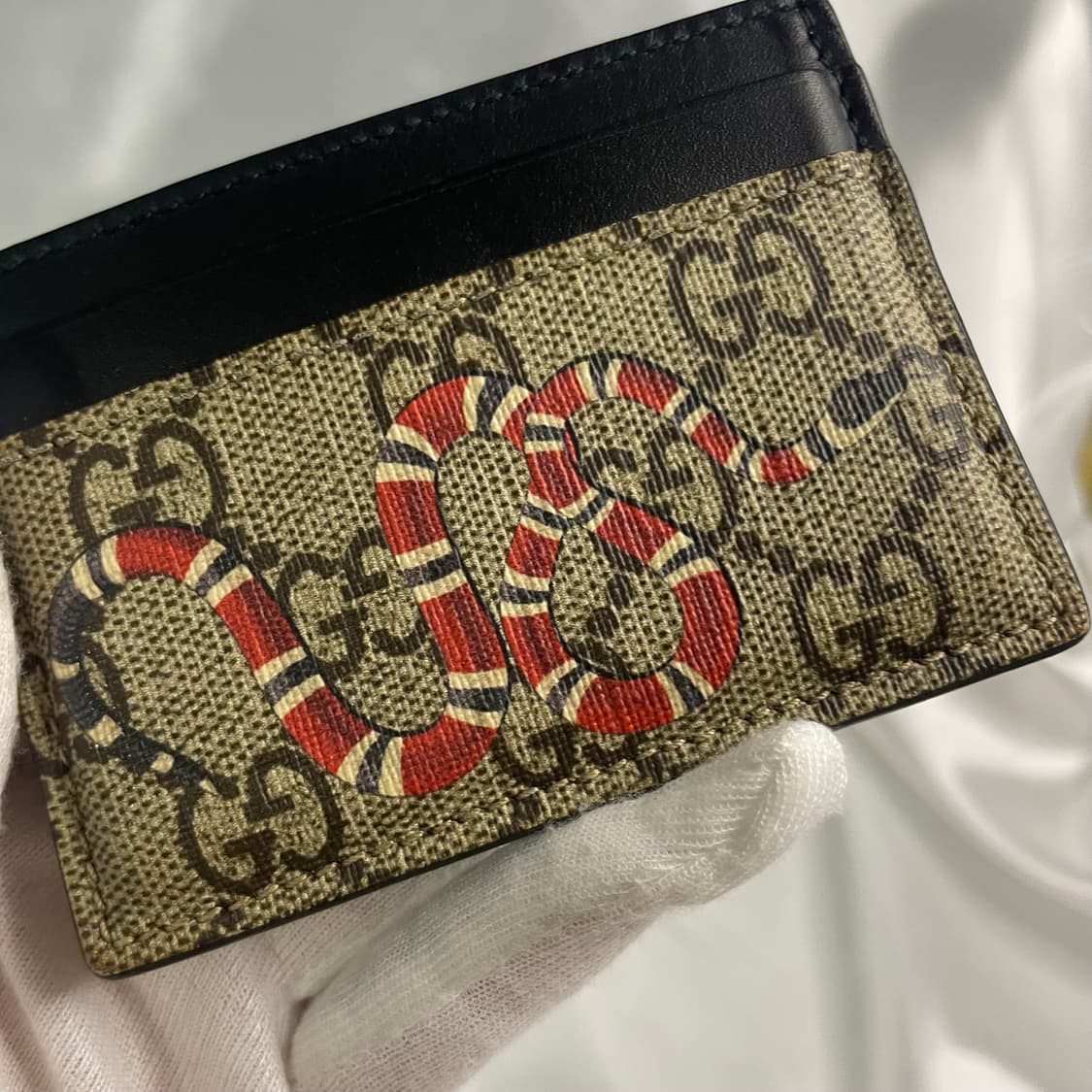 구찌 킹스네이크 카드지갑 단품 A급 상품이미지8
