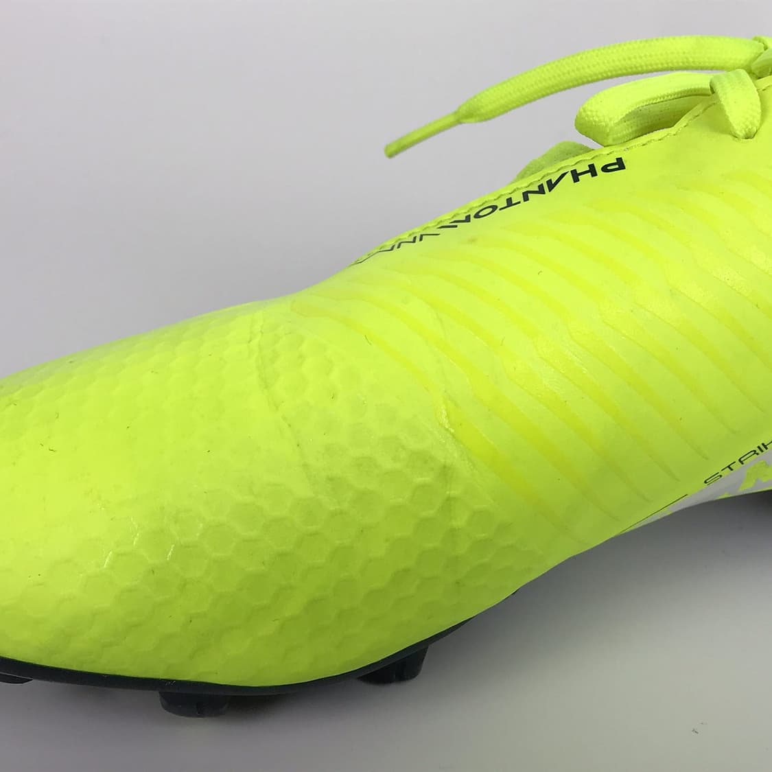 나이키 팬텀 베놈 아카데미 HG 축구화 250 상품이미지4