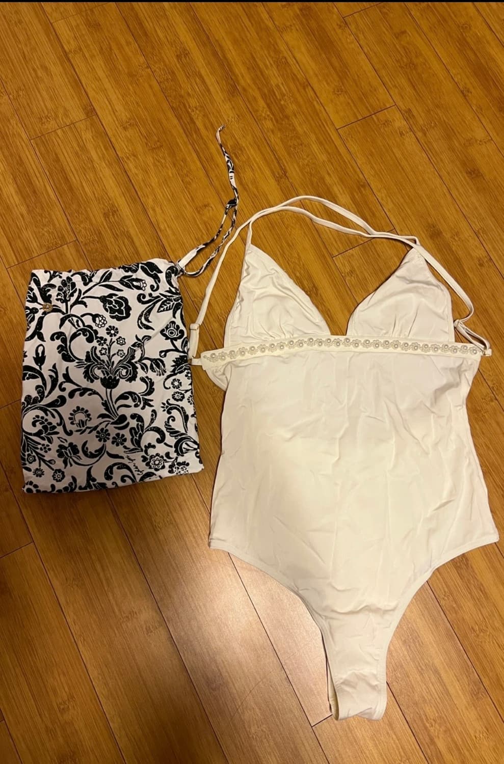 골든구스 아이보리 수영복 새상품   사이즈 M 상품이미지1